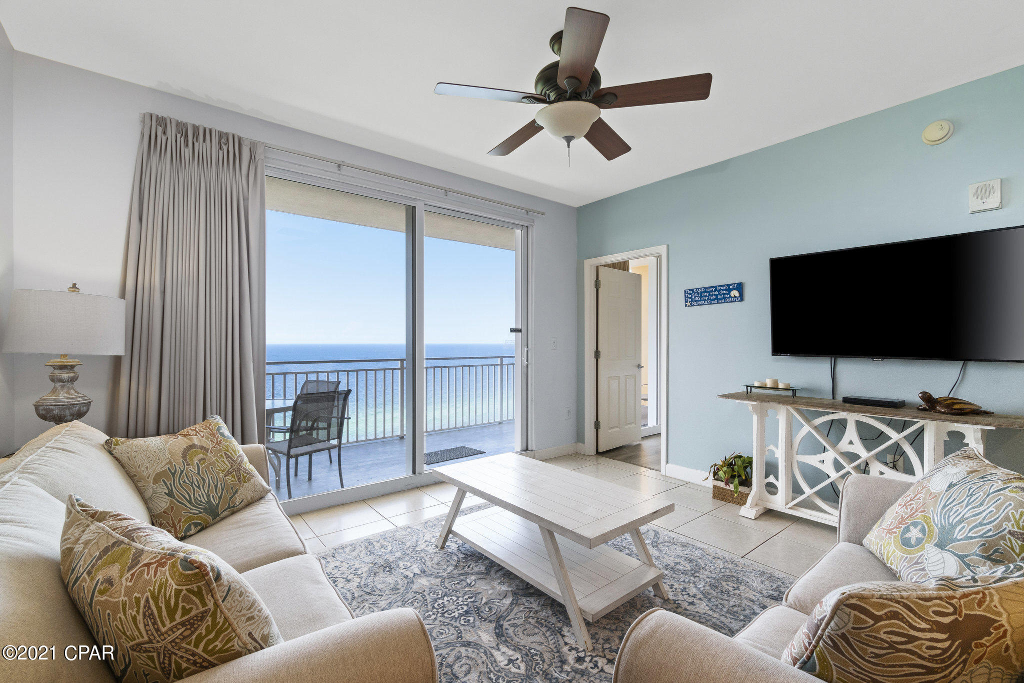 Splash Condo - Residential