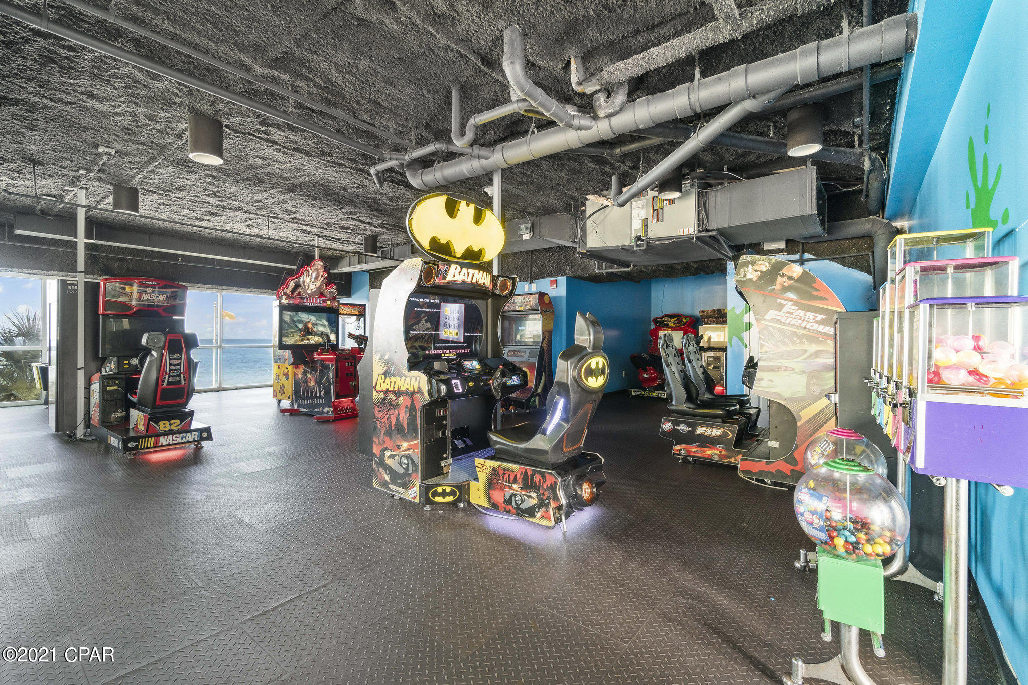 Splash Condo - Residential