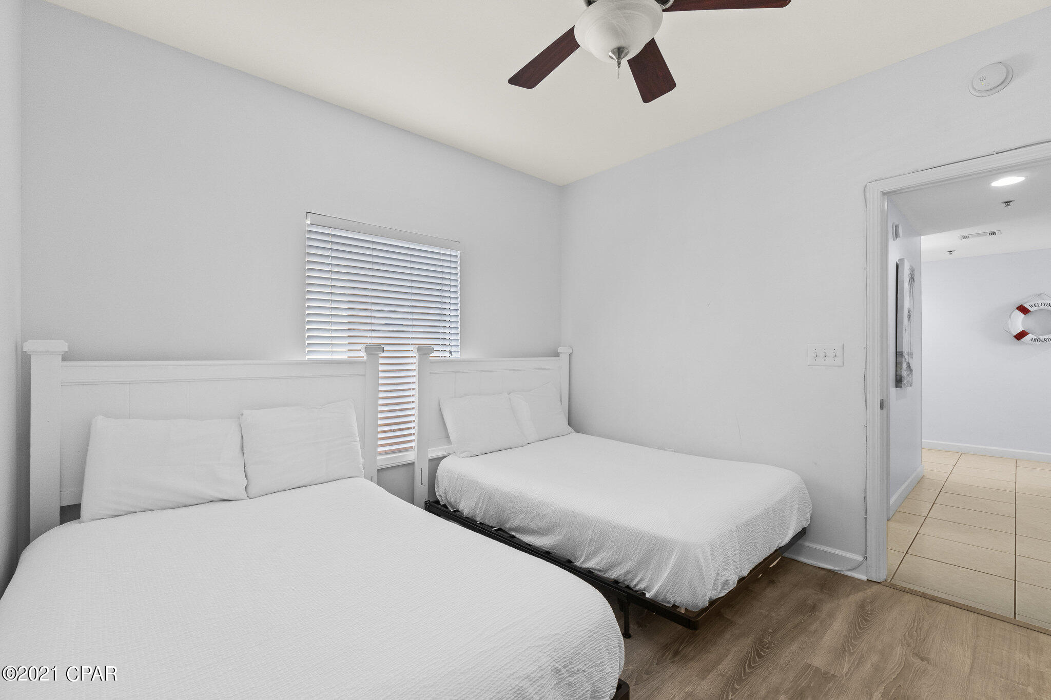 Splash Condo - Residential