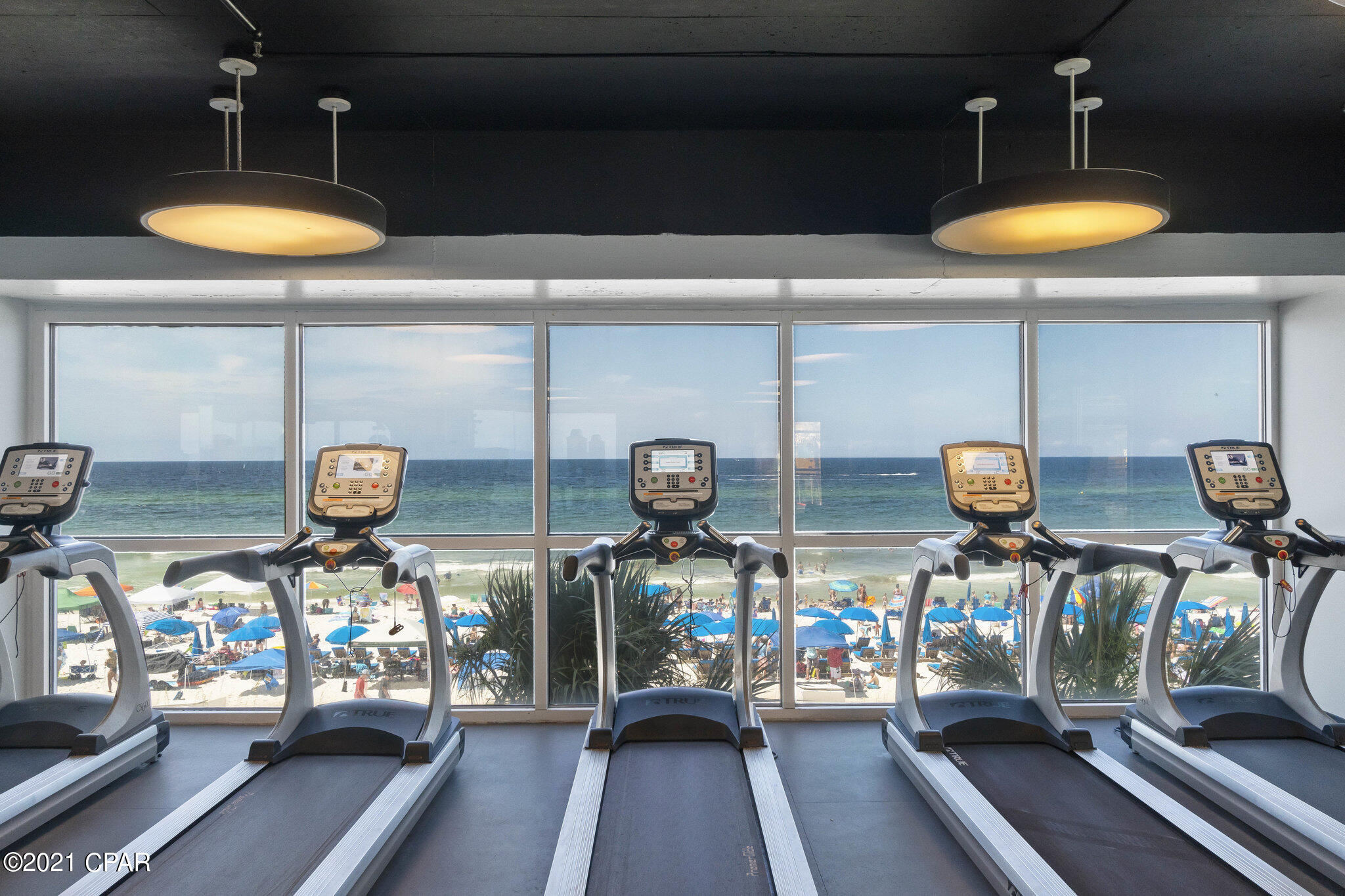 Splash Condo - Residential