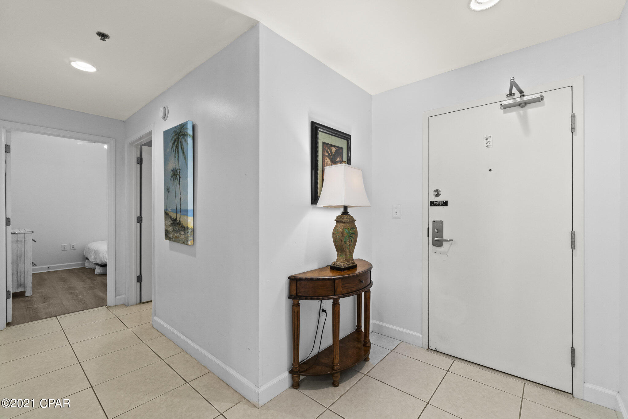 Splash Condo - Residential