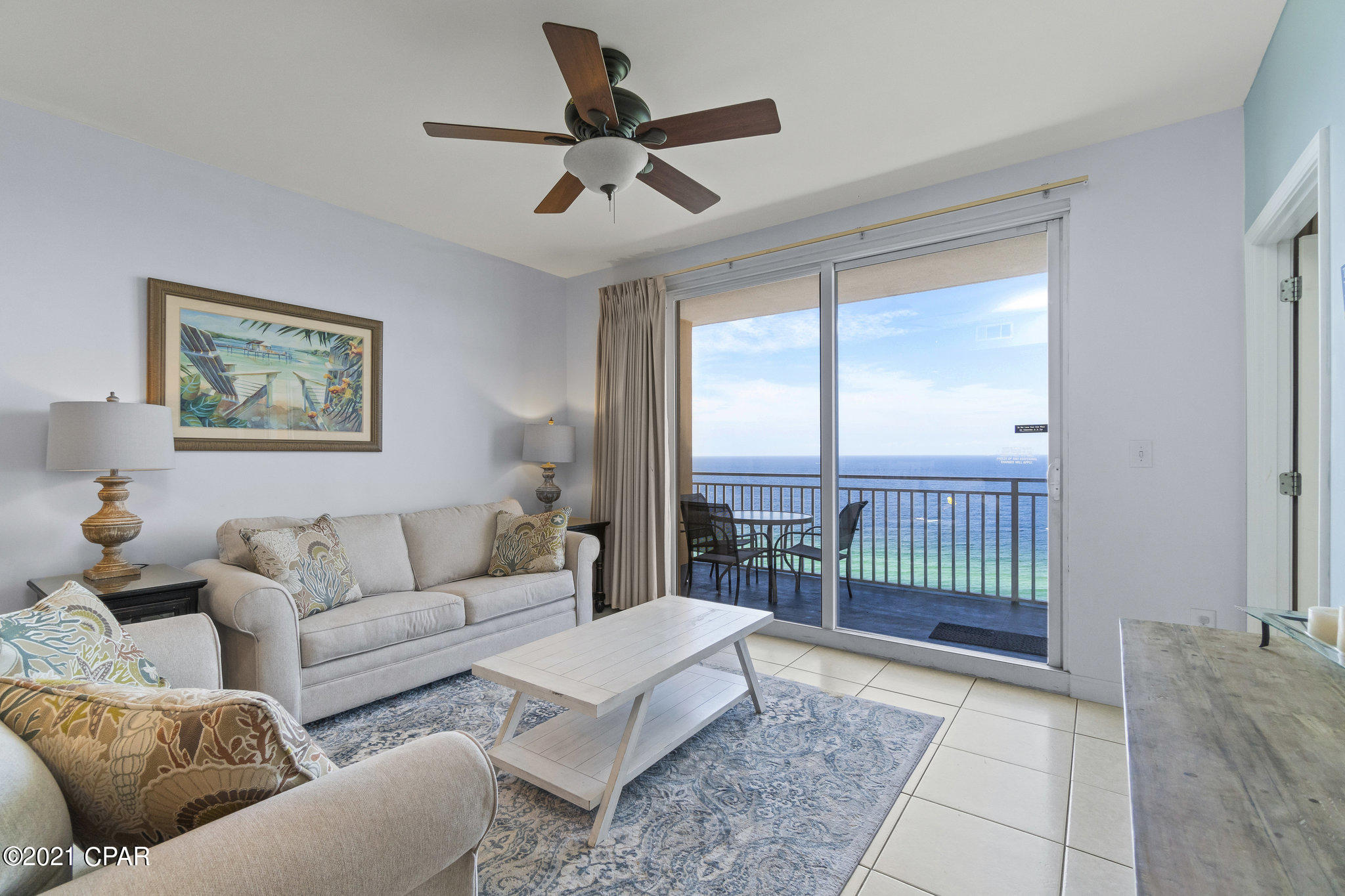 Splash Condo - Residential