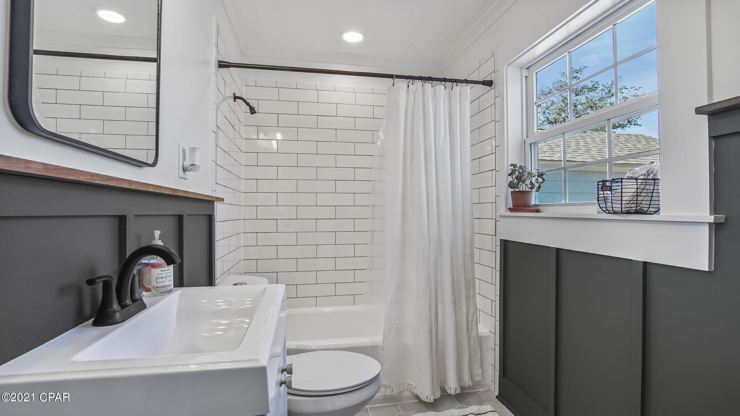 Sudduths 1st Add - Residential