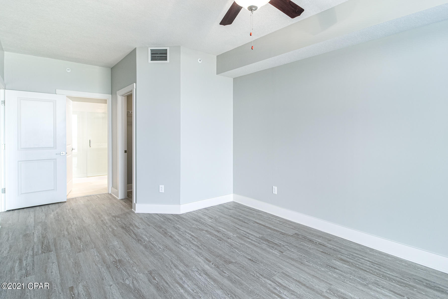 Calypso Towers III - Residential