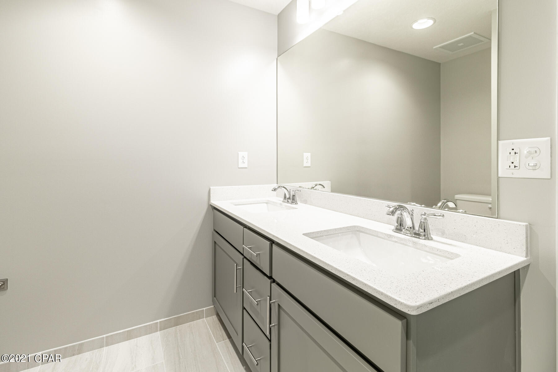 Calypso Towers III - Residential