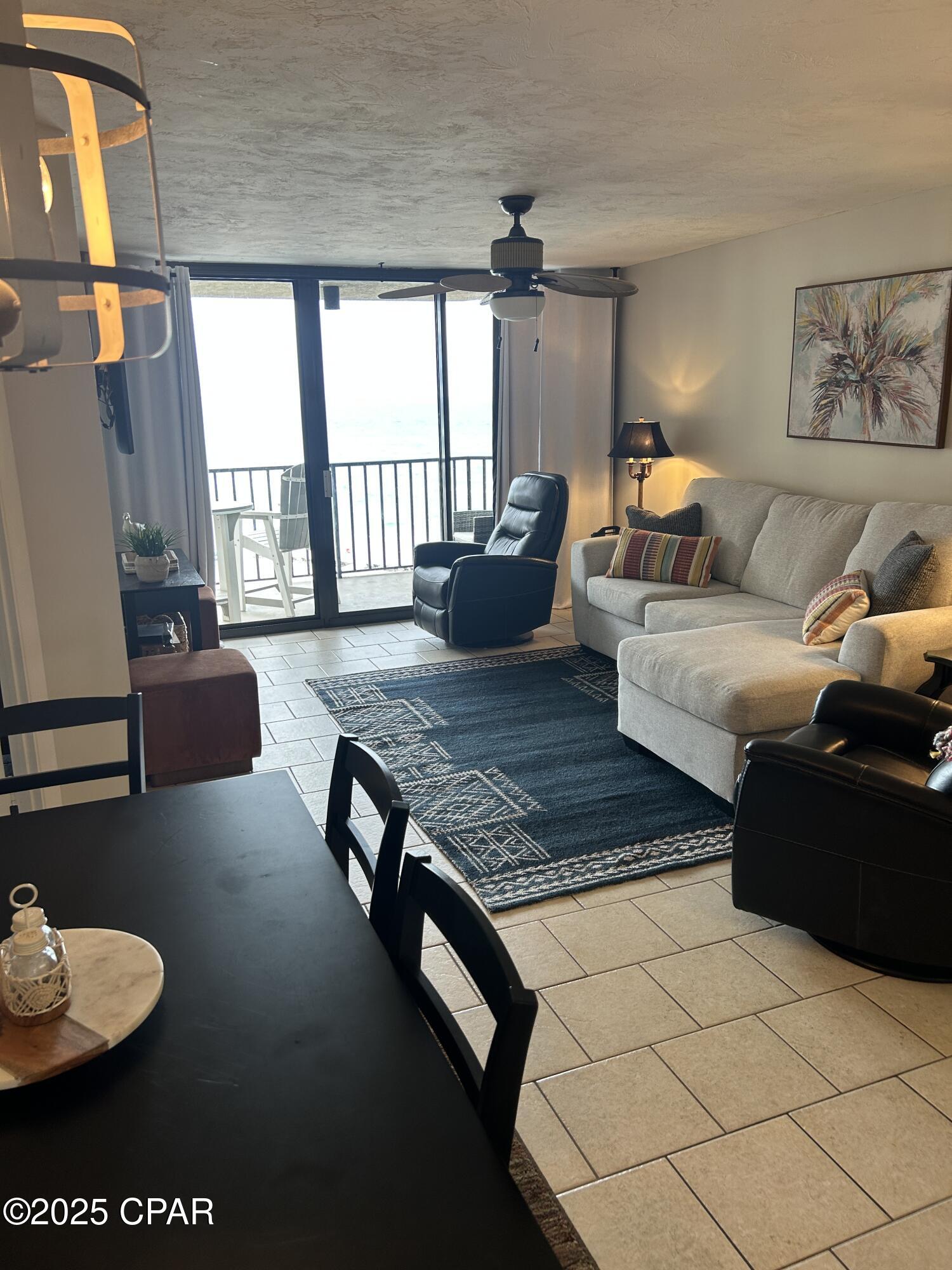 Summerhouse Condo. - Residential