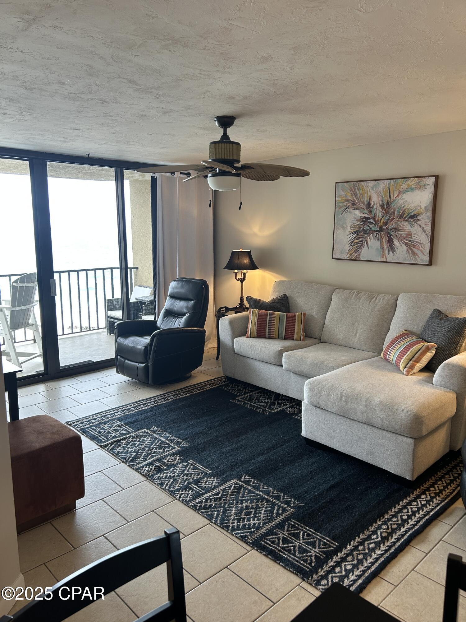 Summerhouse Condo. - Residential