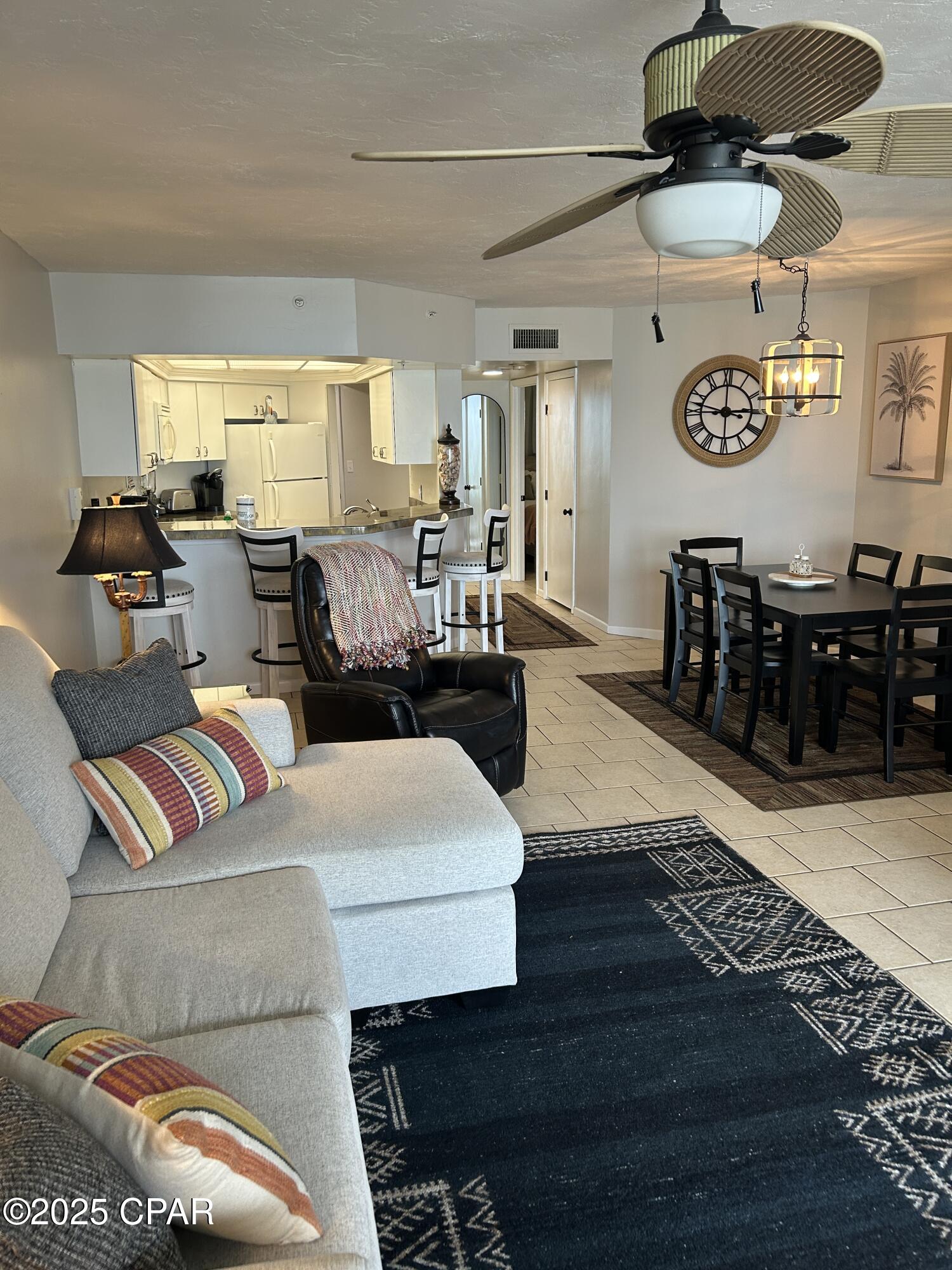 Summerhouse Condo. - Residential