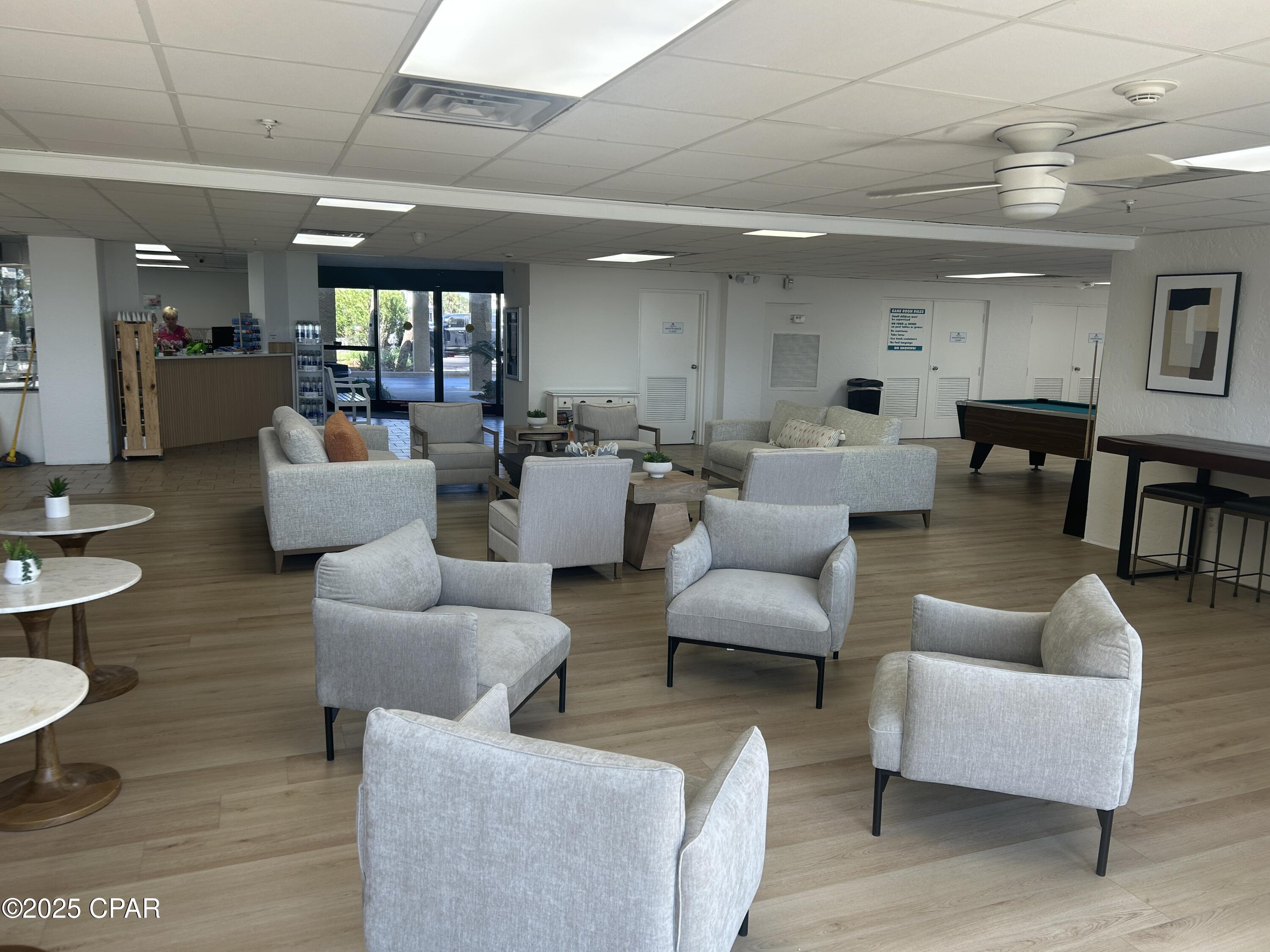 Summerhouse Condo. - Residential