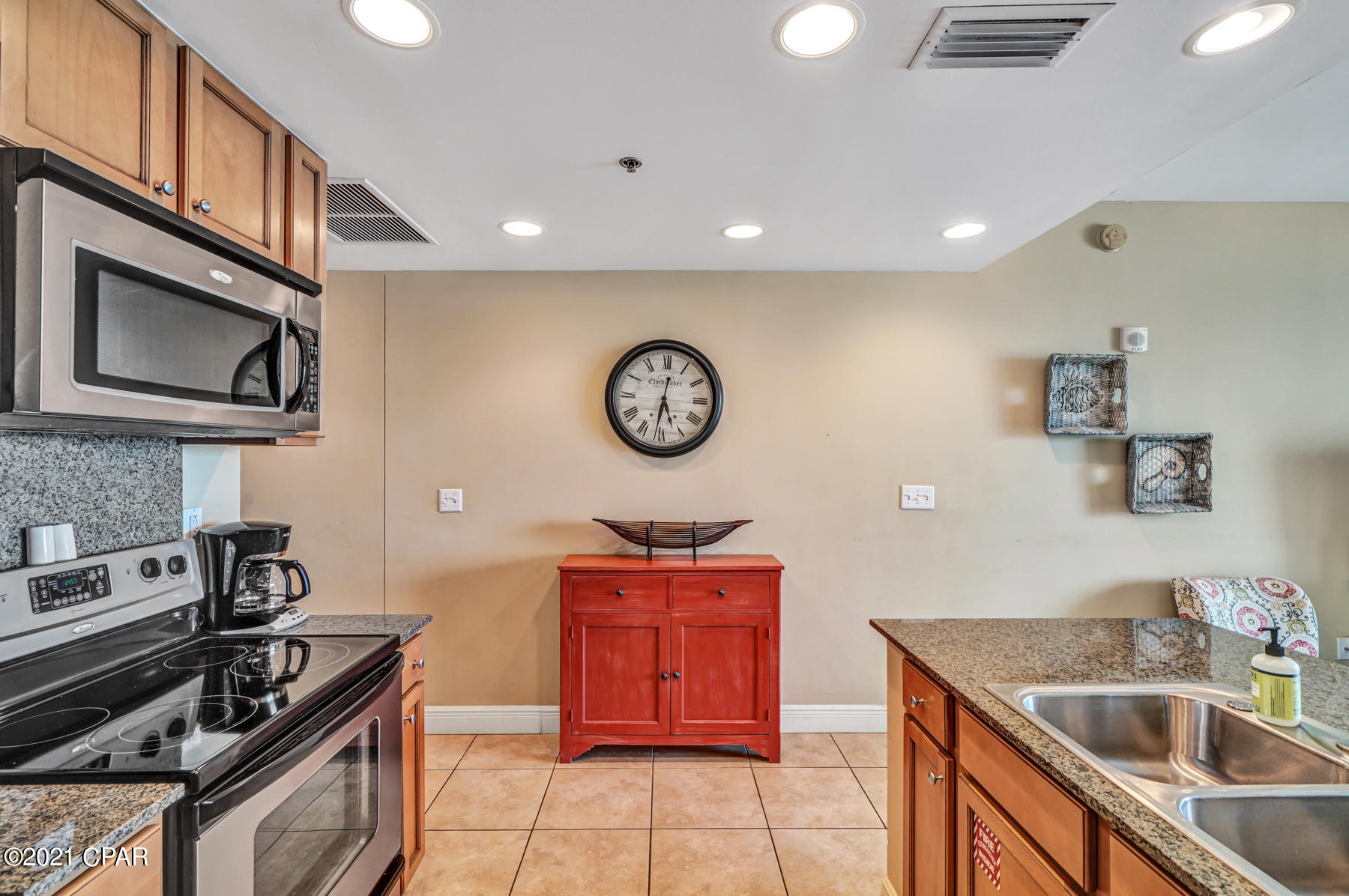 Sterling Breeze - Residential