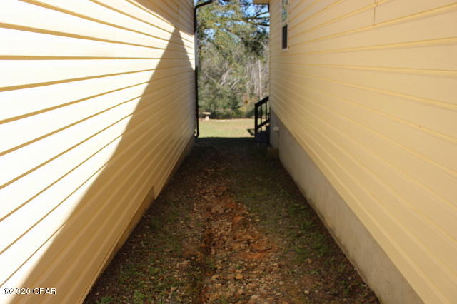 Compass Lake In The Hills - Residential