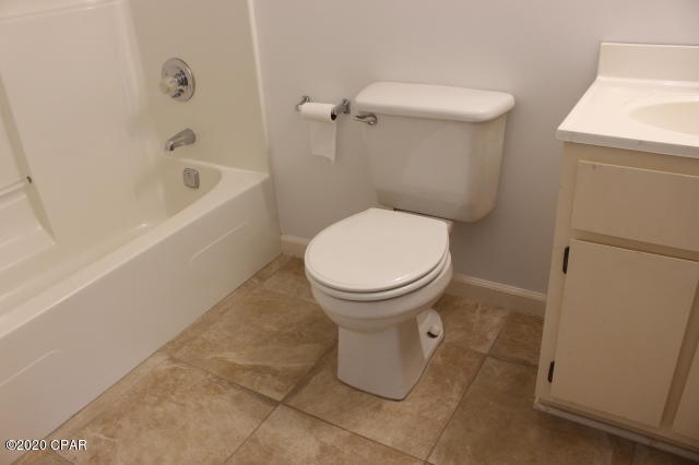 Compass Lake In The Hills - Residential