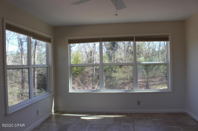 Compass Lake In The Hills - Residential