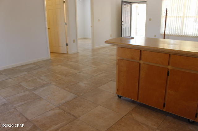 Compass Lake In The Hills - Residential