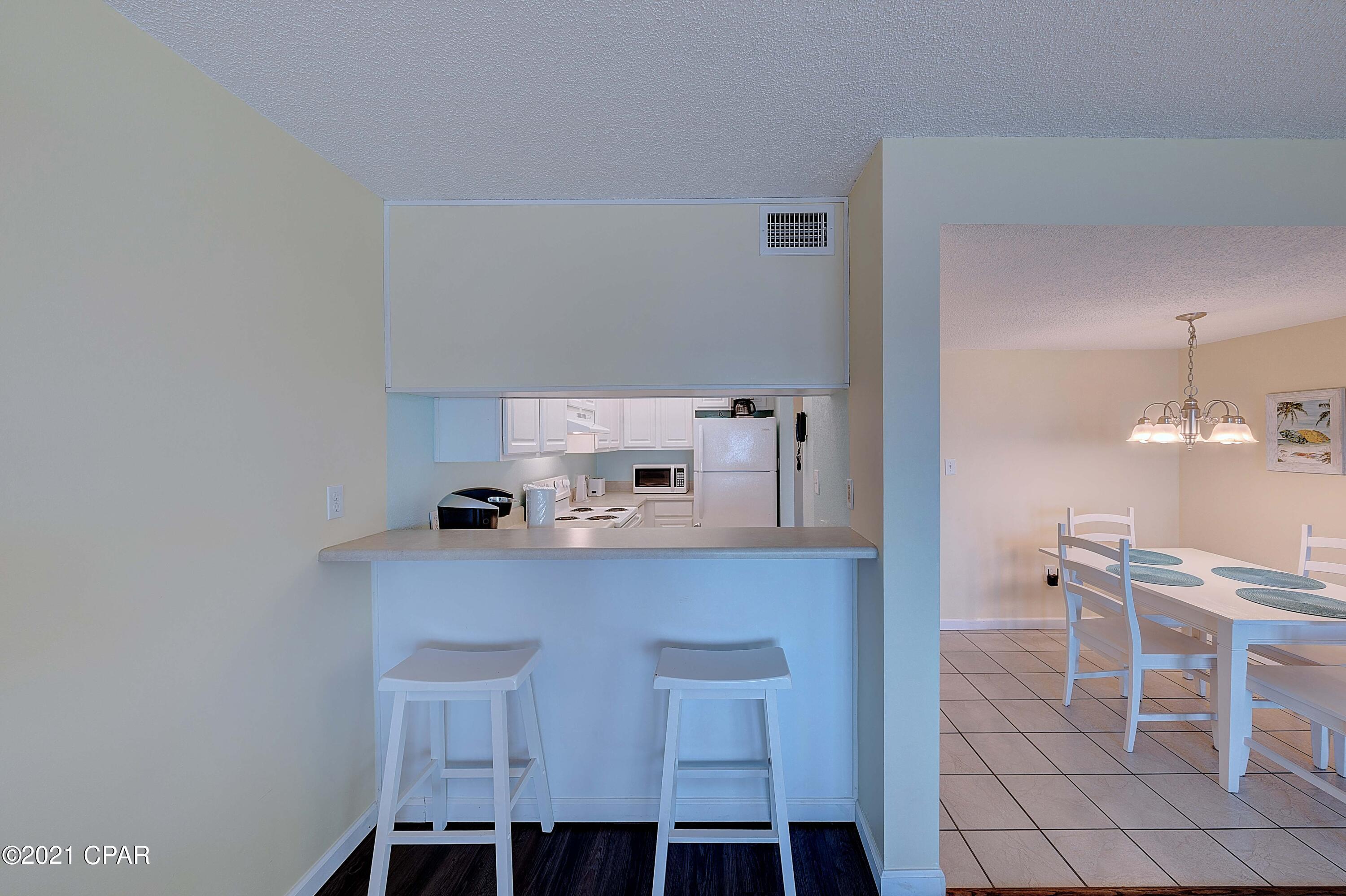 Mariner East Condo - Residential