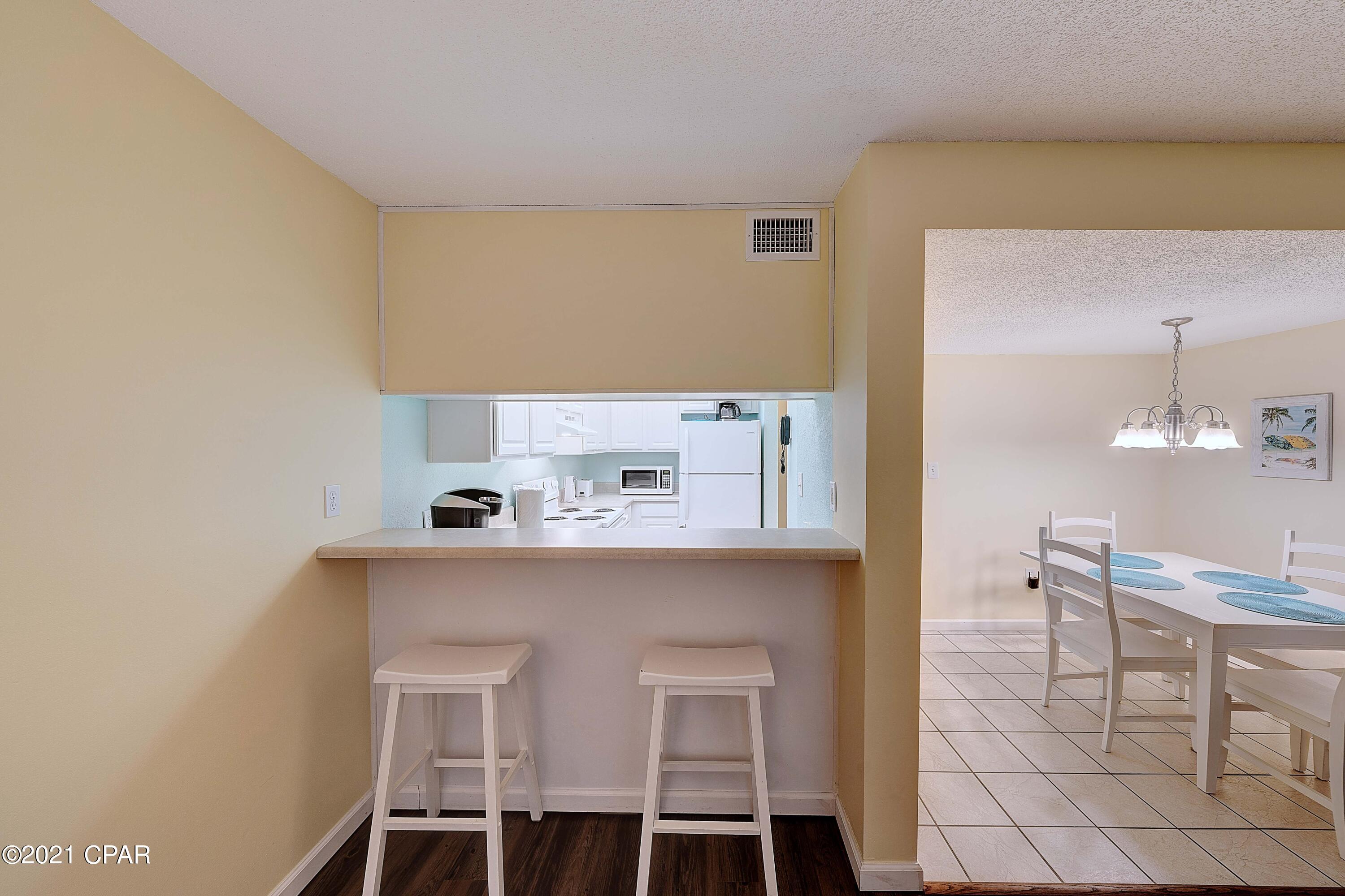 Mariner East Condo - Residential