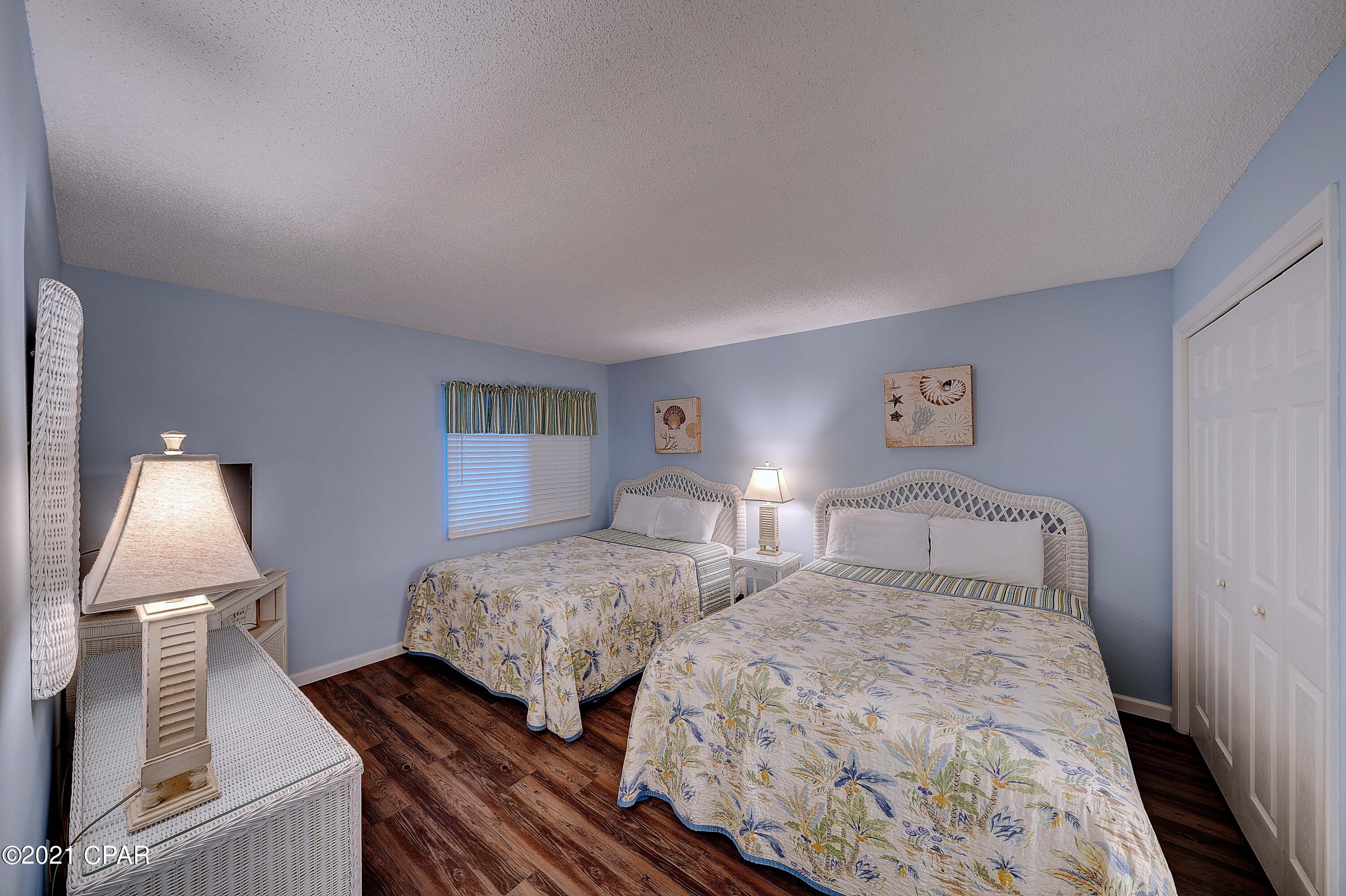 Mariner East Condo - Residential