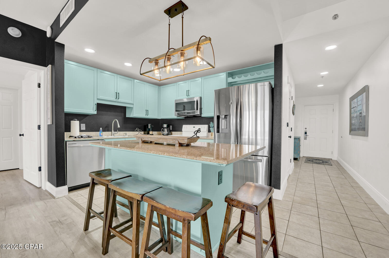 Laketown Wharf - Residential