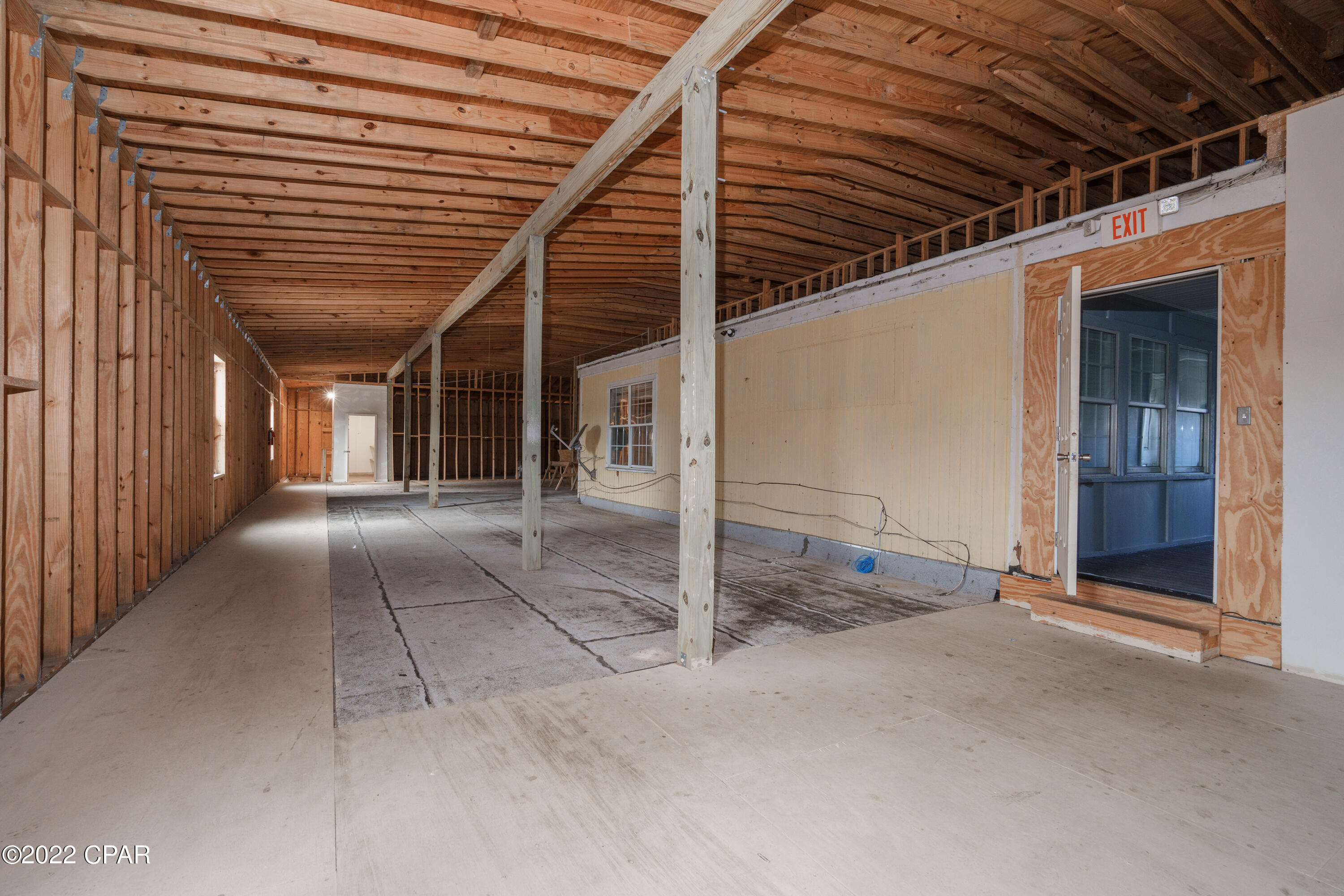 Drummond & Ware Add - Commercial Lease