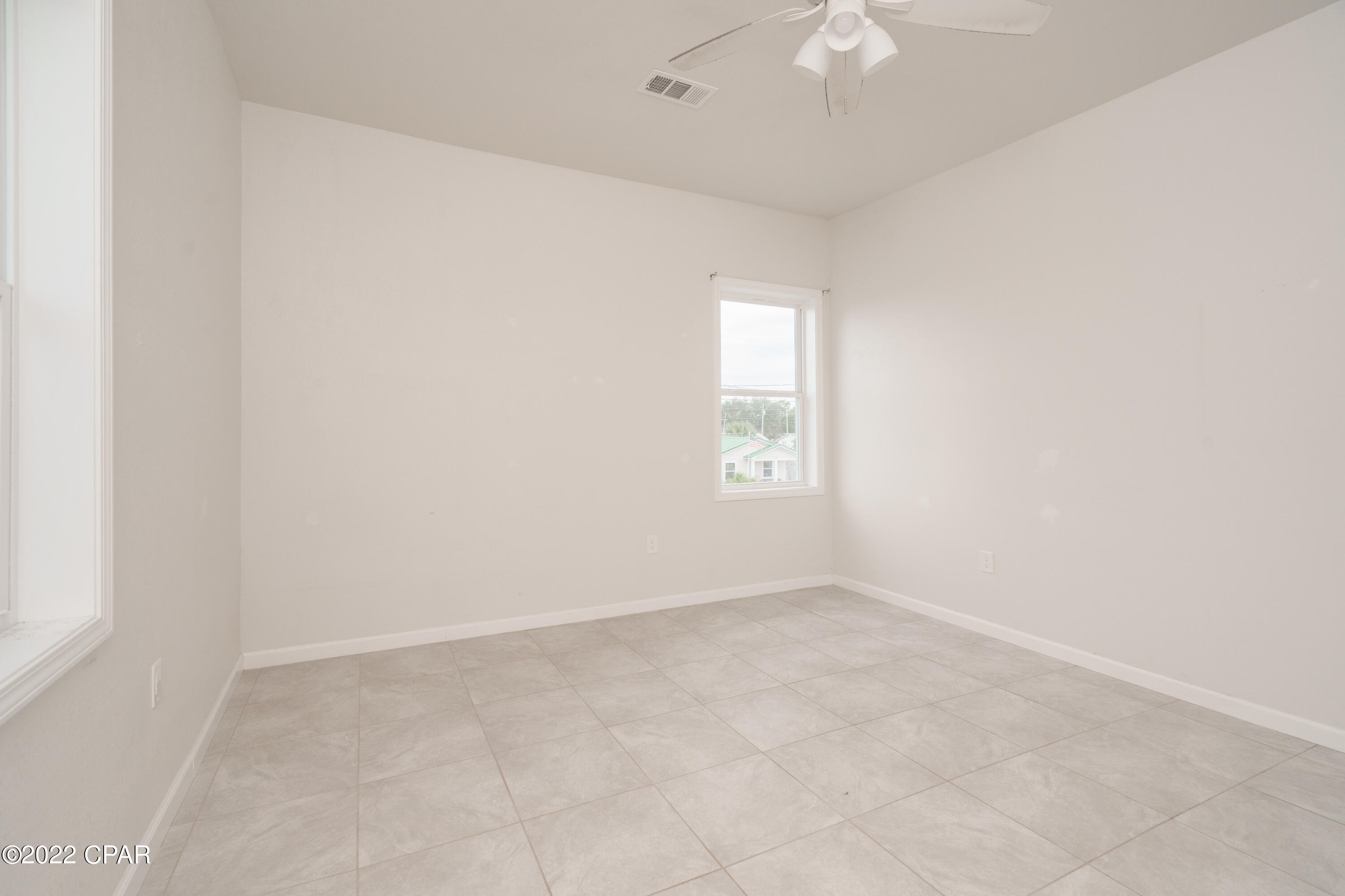Drummond & Ware Add - Commercial Lease