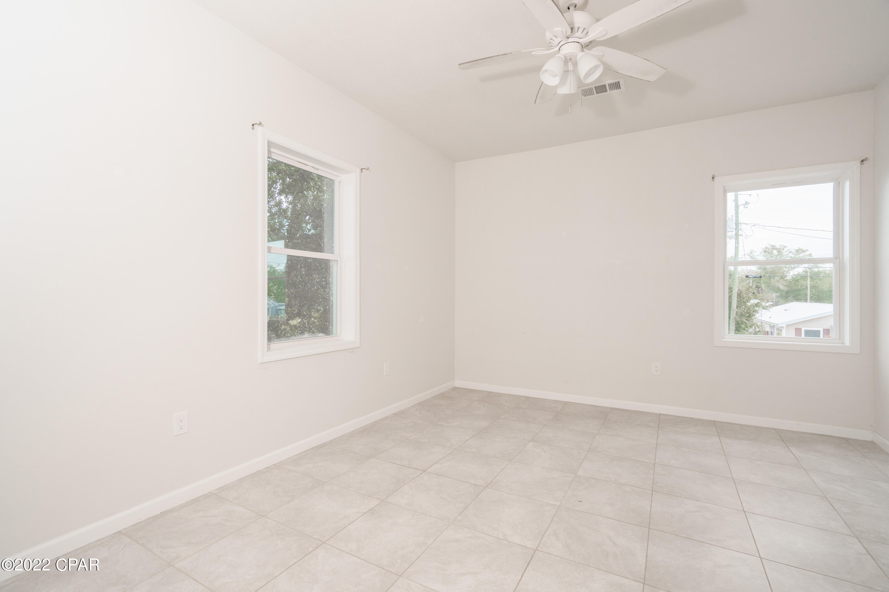Drummond & Ware Add - Commercial Lease