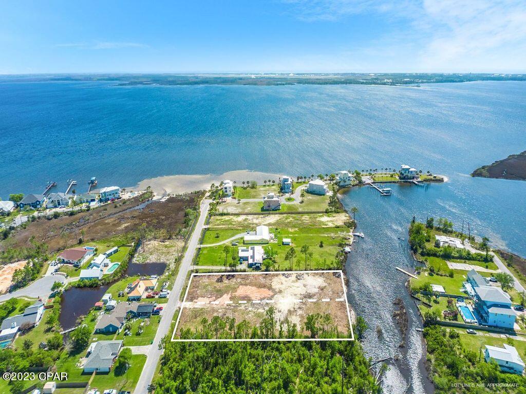 East Bay Park - Land