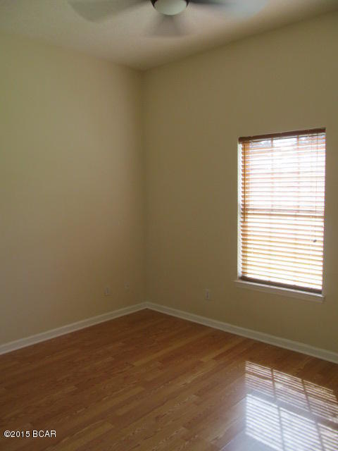 Dolphin Bay - Residential Lease