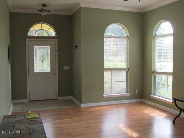 Dolphin Bay - Residential Lease