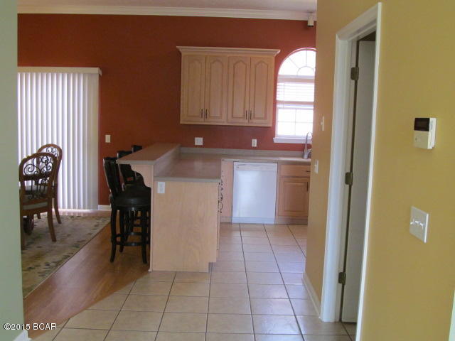 Dolphin Bay - Residential Lease