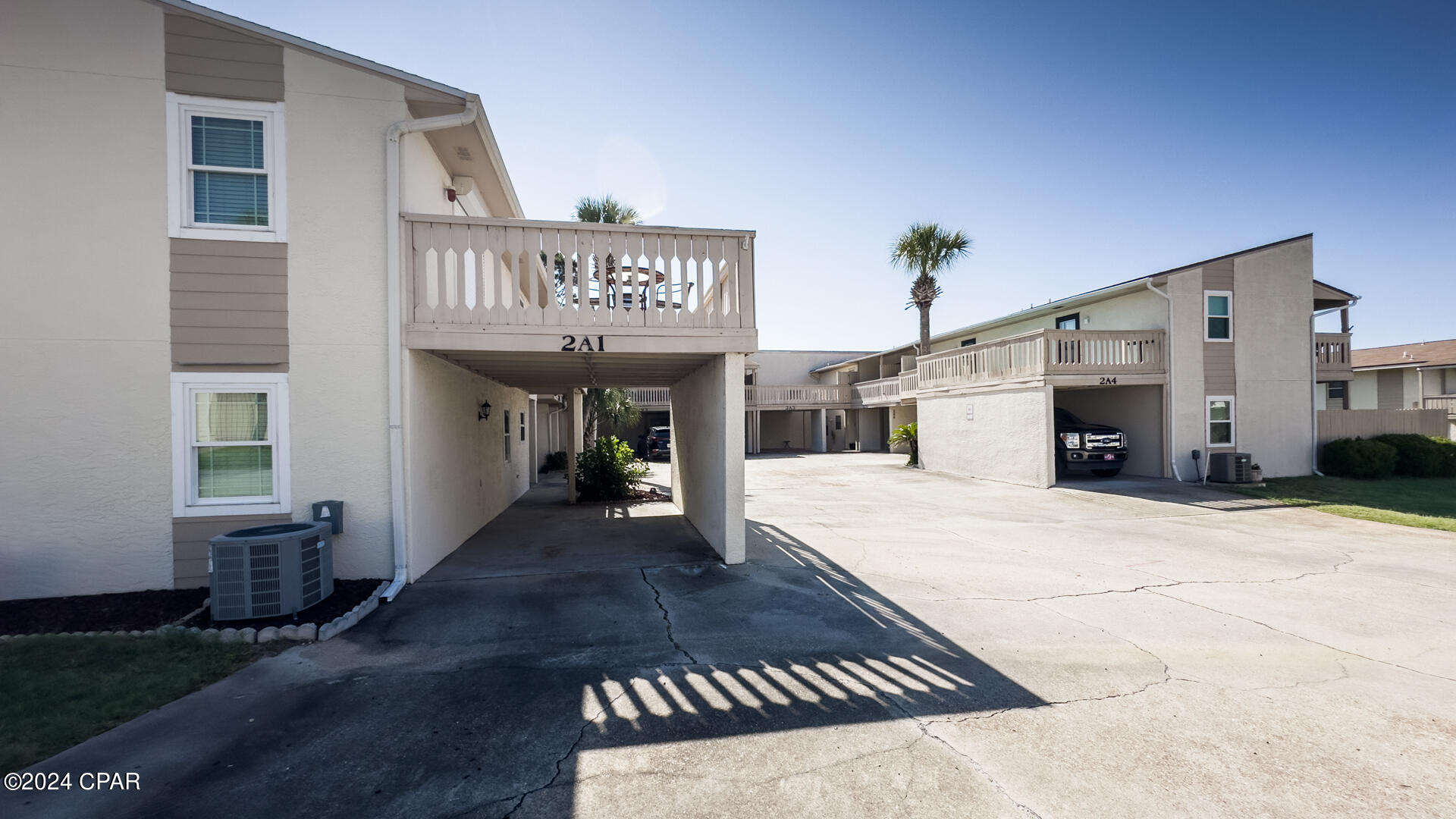 Horizon South Townhouses - Residential