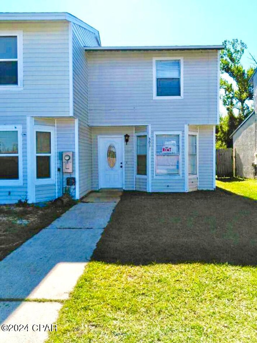 BEAUTIFUL TOWNHOME RECENTLY PAINTED WITH STAINLESS STEEL KITCHEN APPLIANCES 2-STORY TOWNHOME IN CALLAWAY FEATURES 2 BEDROOMS 1.5 BATHROOMS LARGE BALCONY AND HUGE PATIO GREAT FOR KIDS. ONLY 500 DEPOSIT.