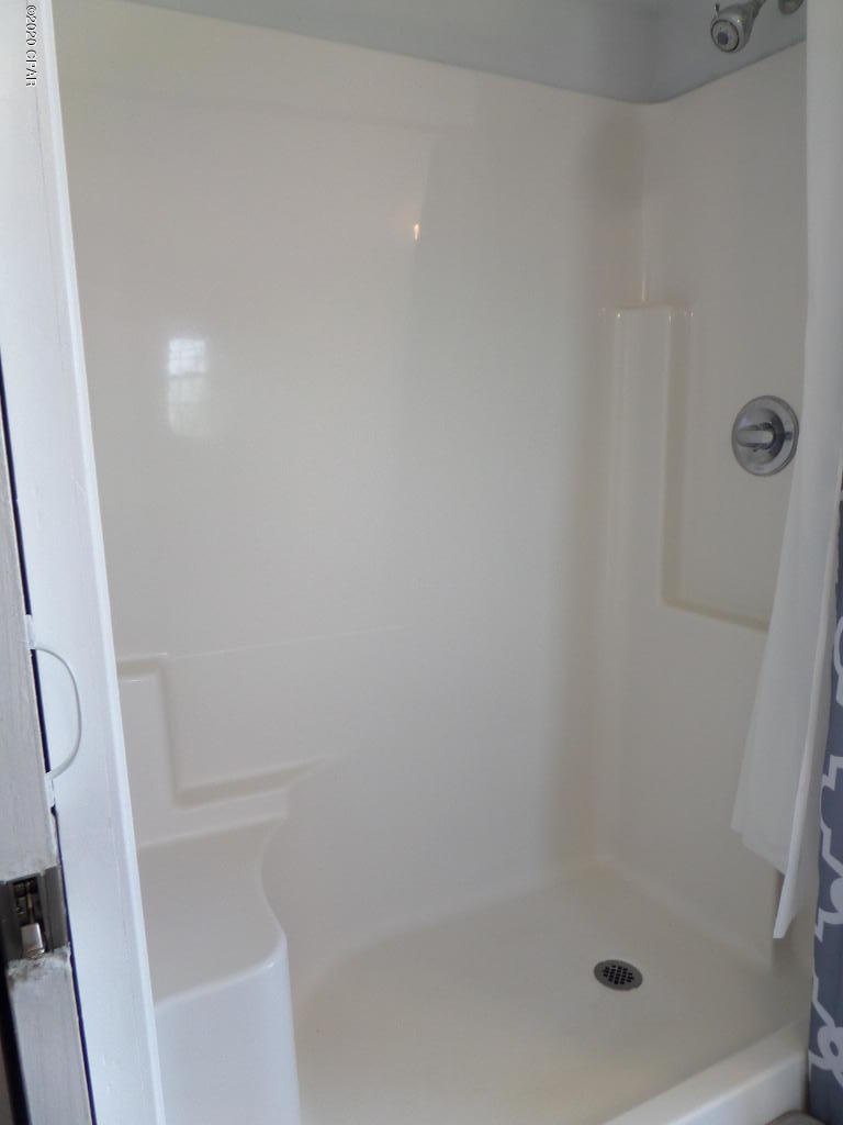 [No Recorded Subdiv] - Residential Lease