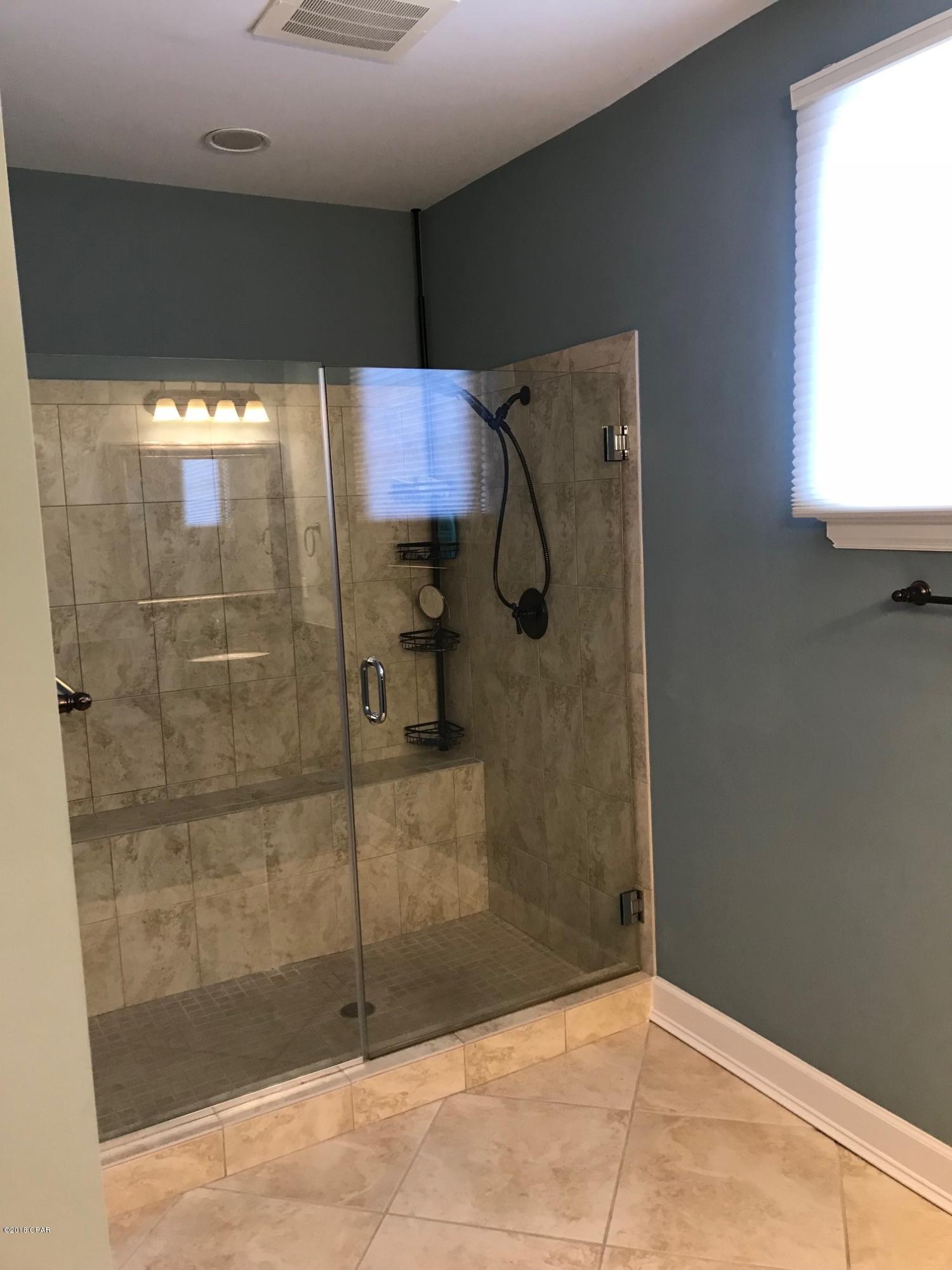 Reflections - Residential Lease