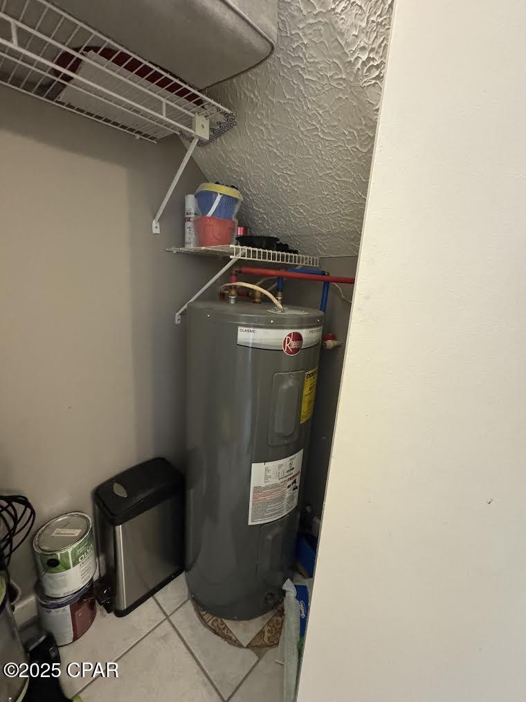 Shade Tree Condo Ph II - Residential