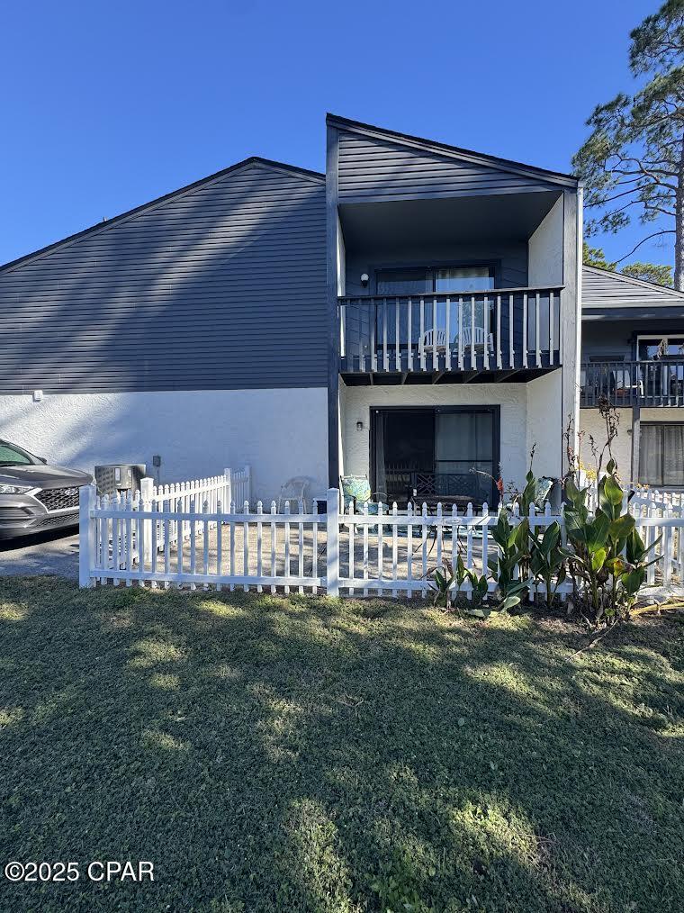 7125 N Lagoon Drive H