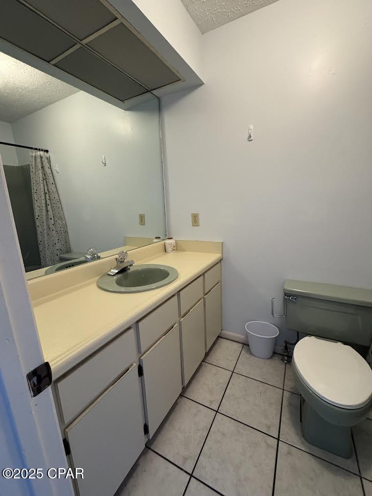 Shade Tree Condo Ph II - Residential