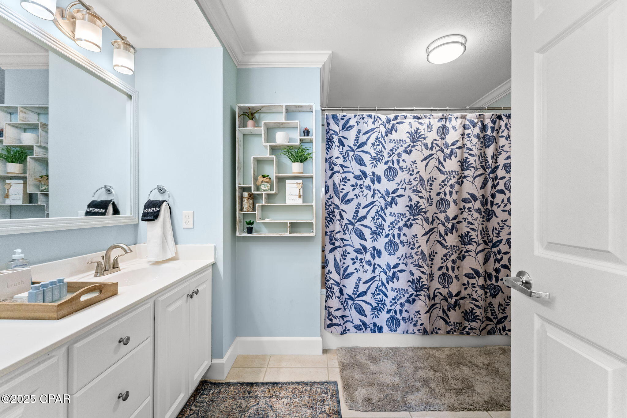 Sunrise Beach - Residential