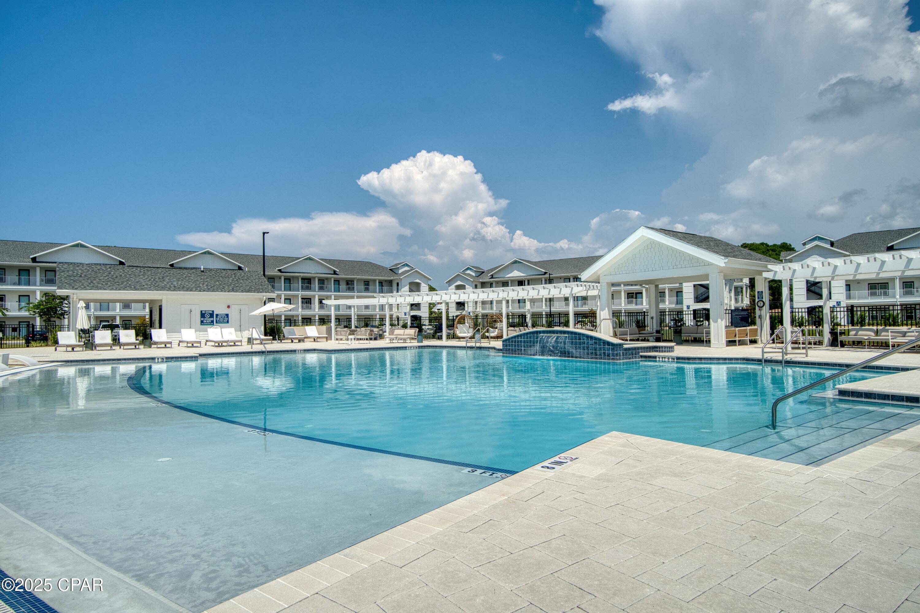 Emerald Park Condominium - Residential