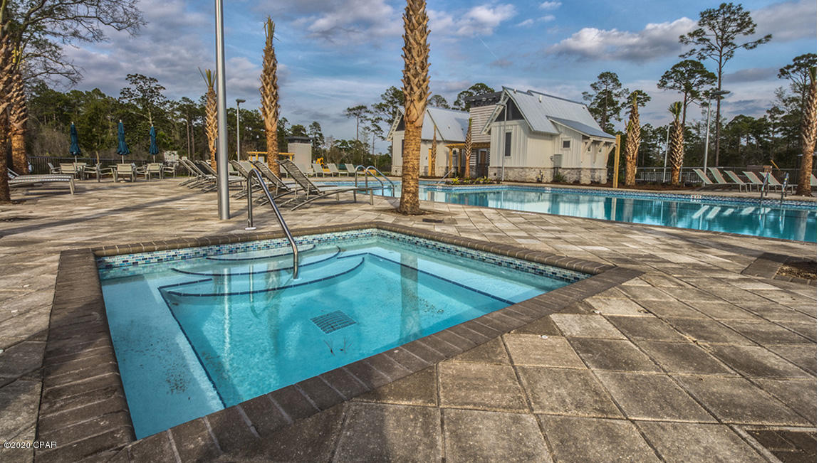 Fanning Bayou Phase 1 - Residential