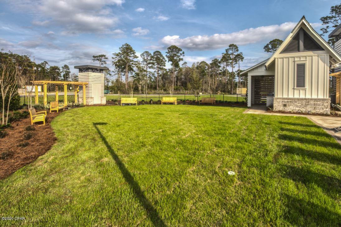 Fanning Bayou Phase 1 - Residential