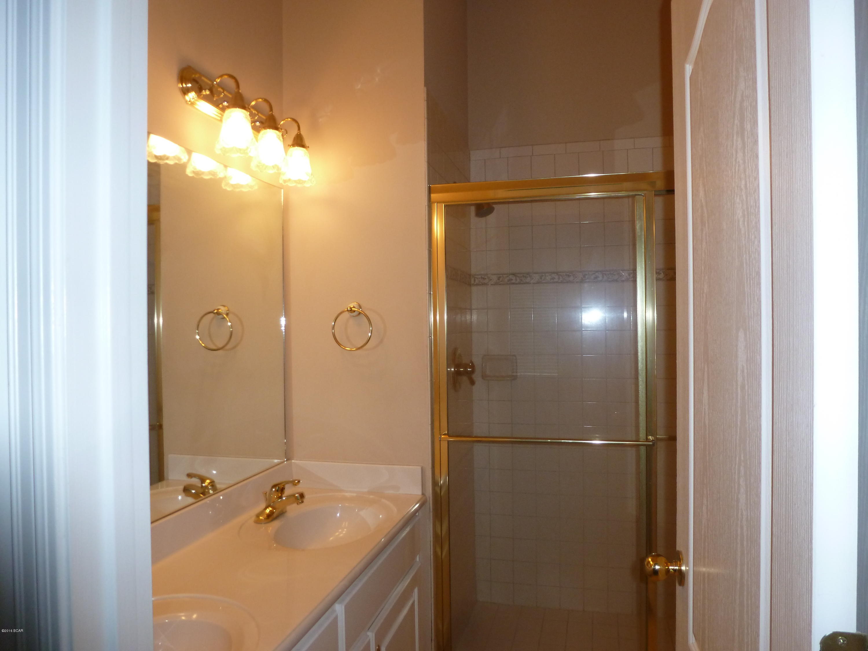 Willow Lake - Residential