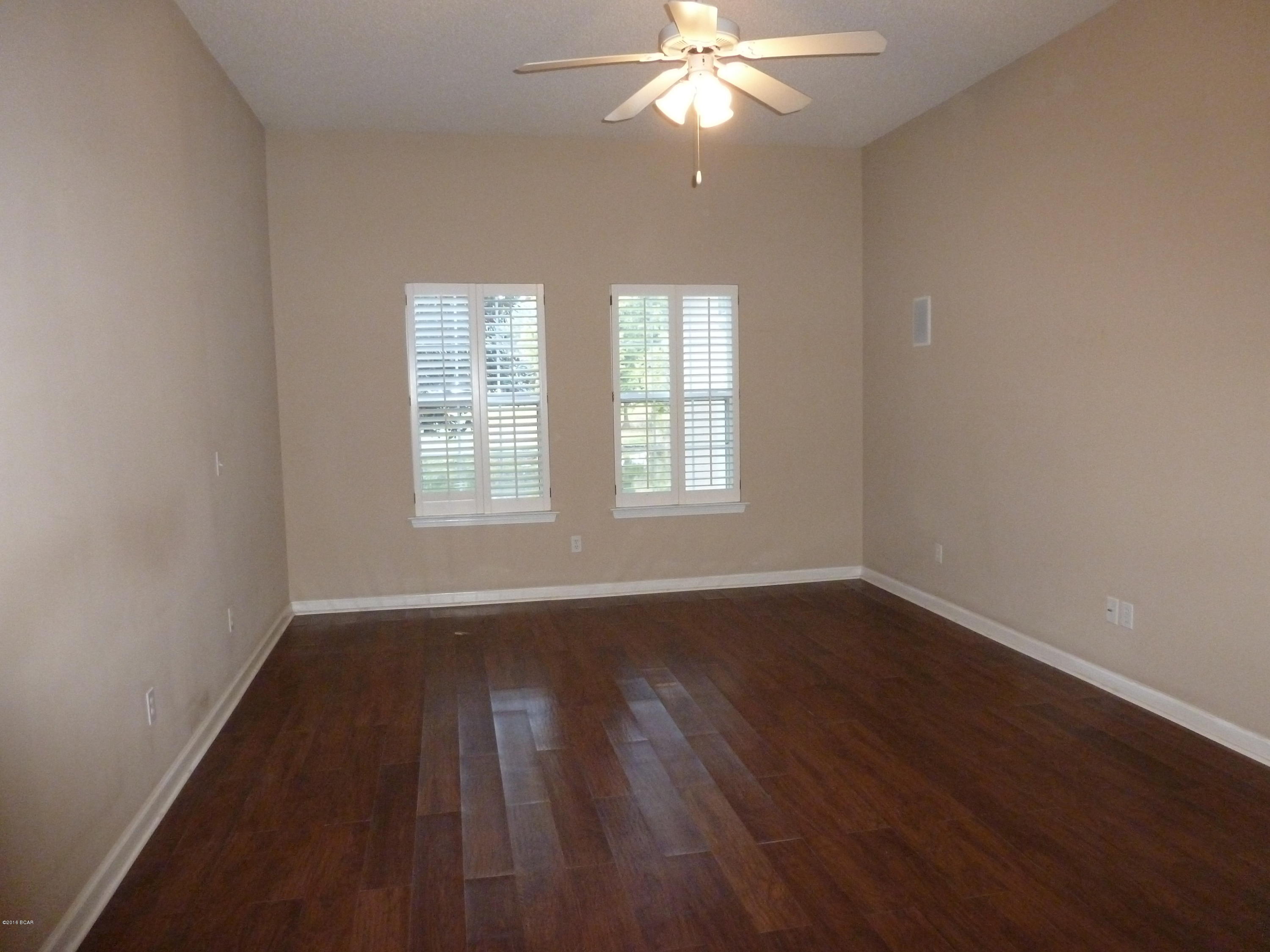 Willow Lake - Residential