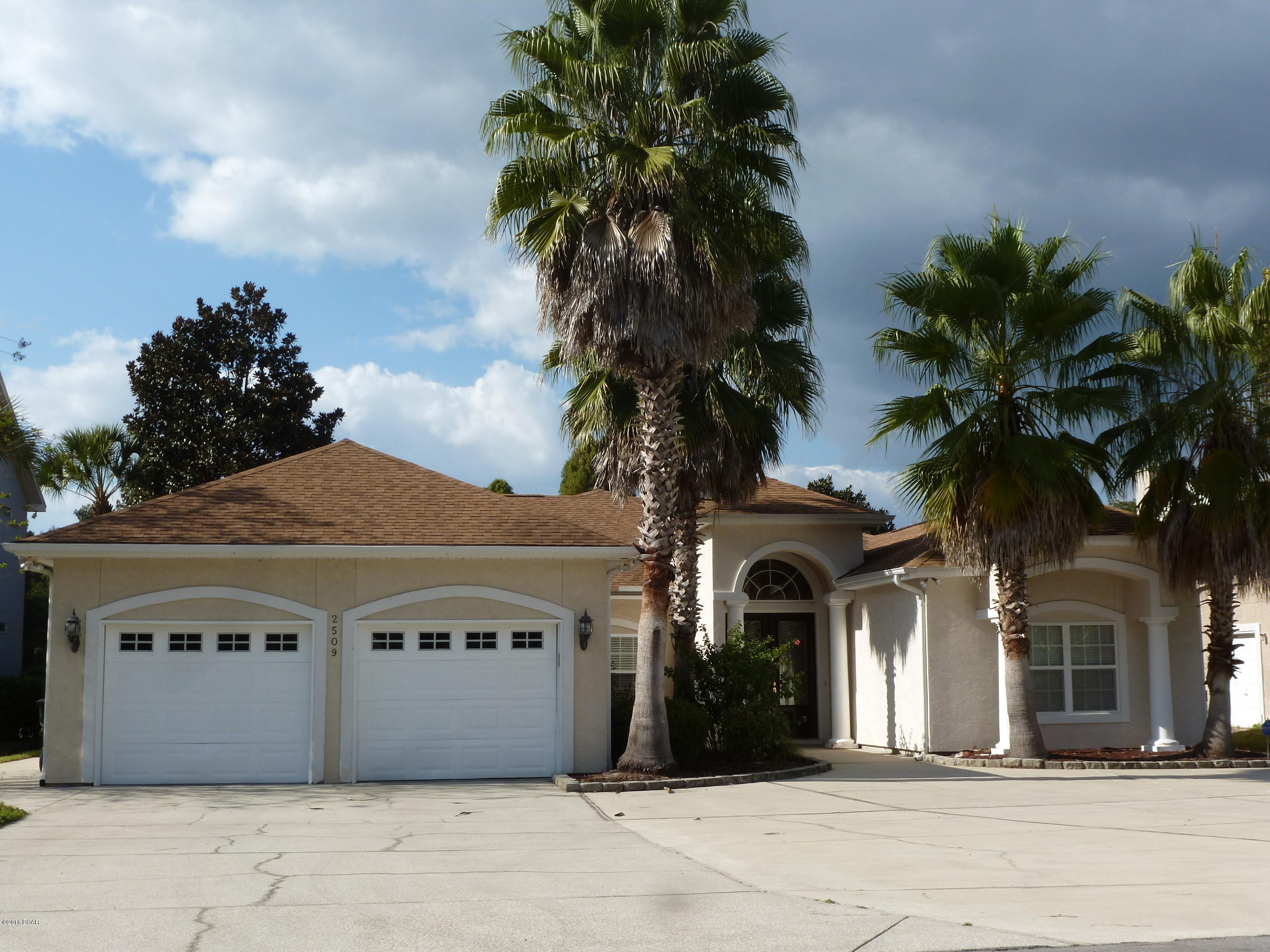 Willow Lake - Residential