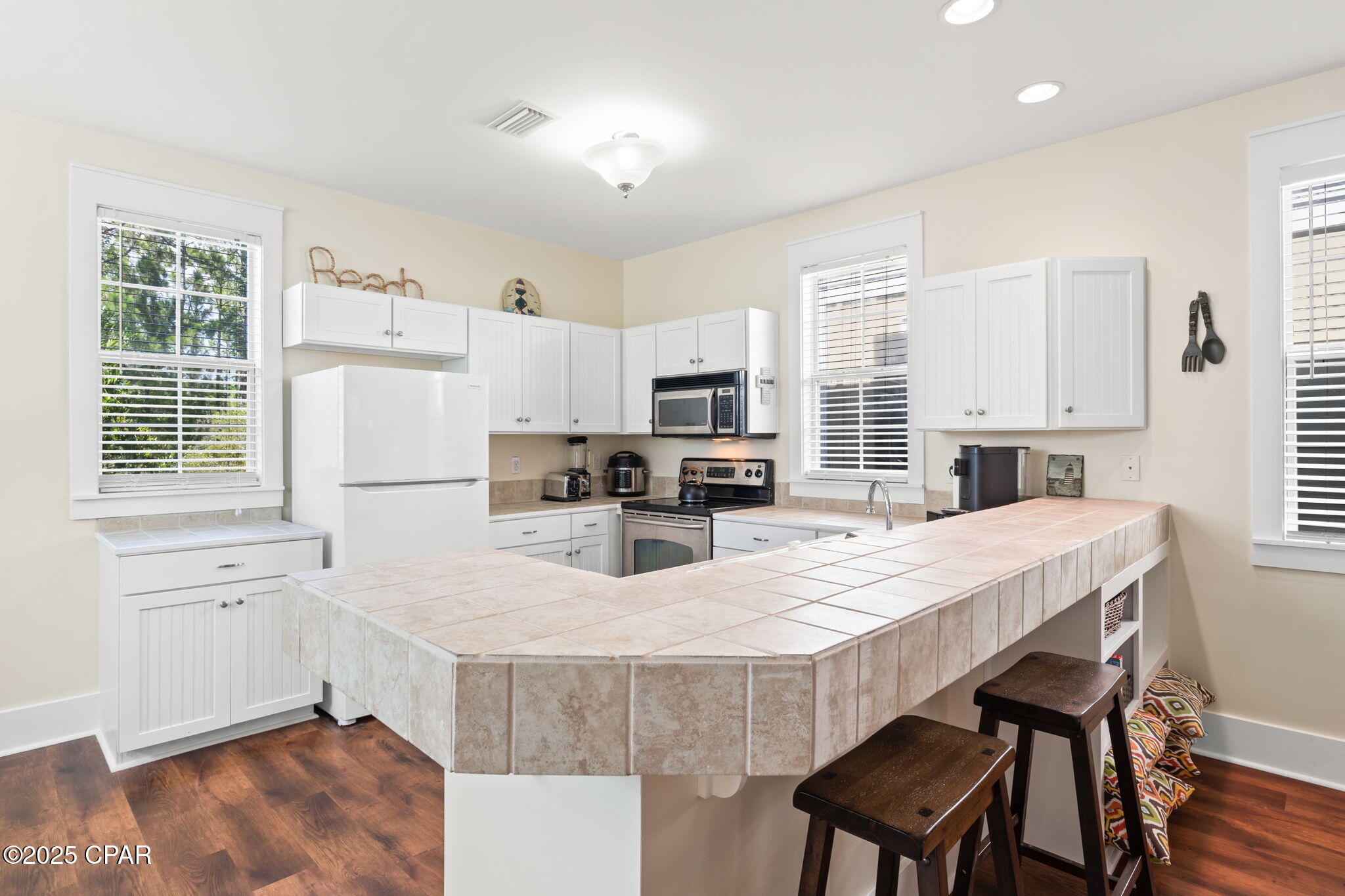 Barefoot Cottages - Residential