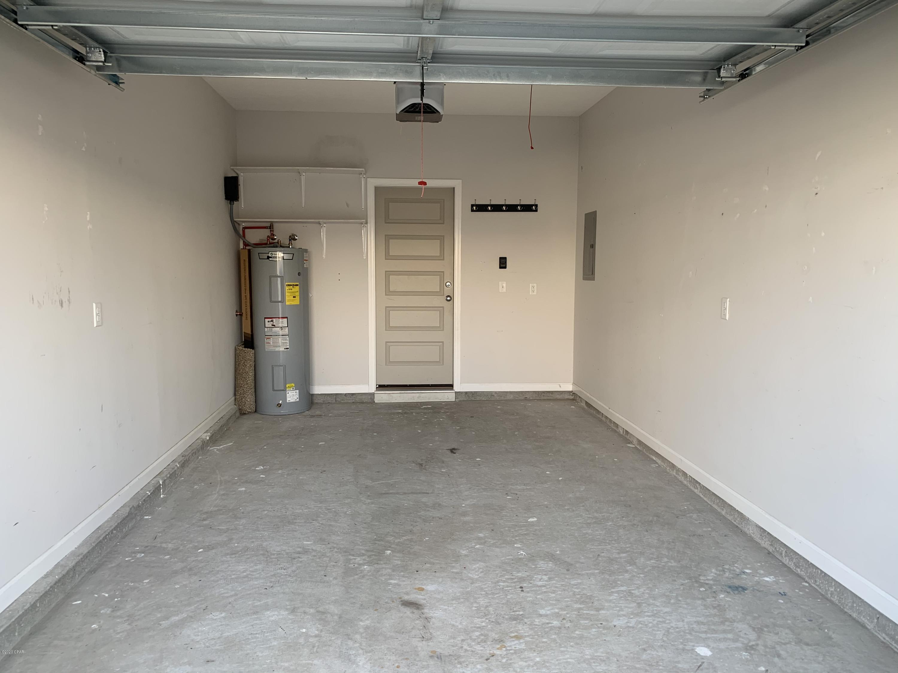 [No Recorded Subdiv] - Residential Lease