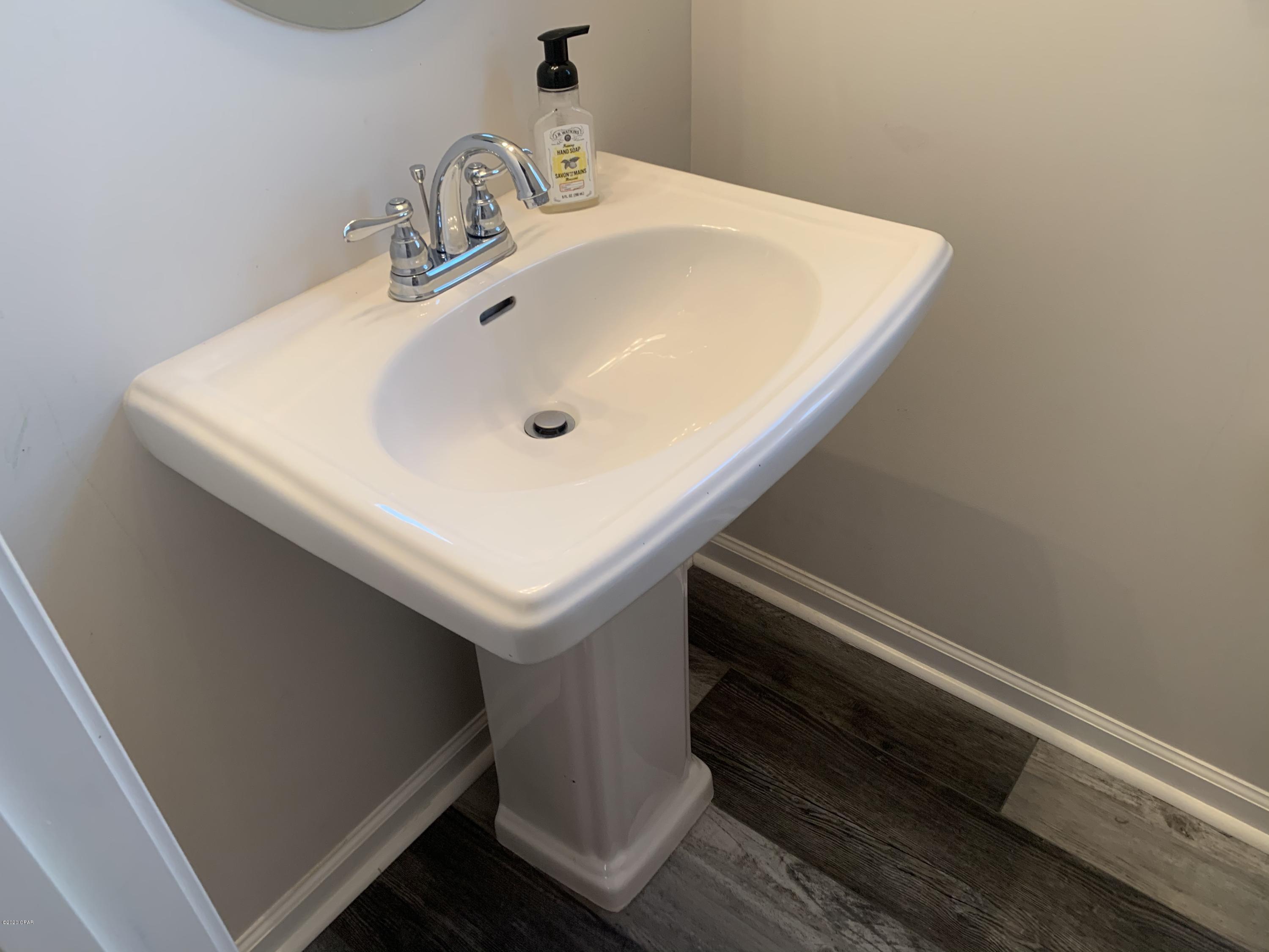 [No Recorded Subdiv] - Residential Lease