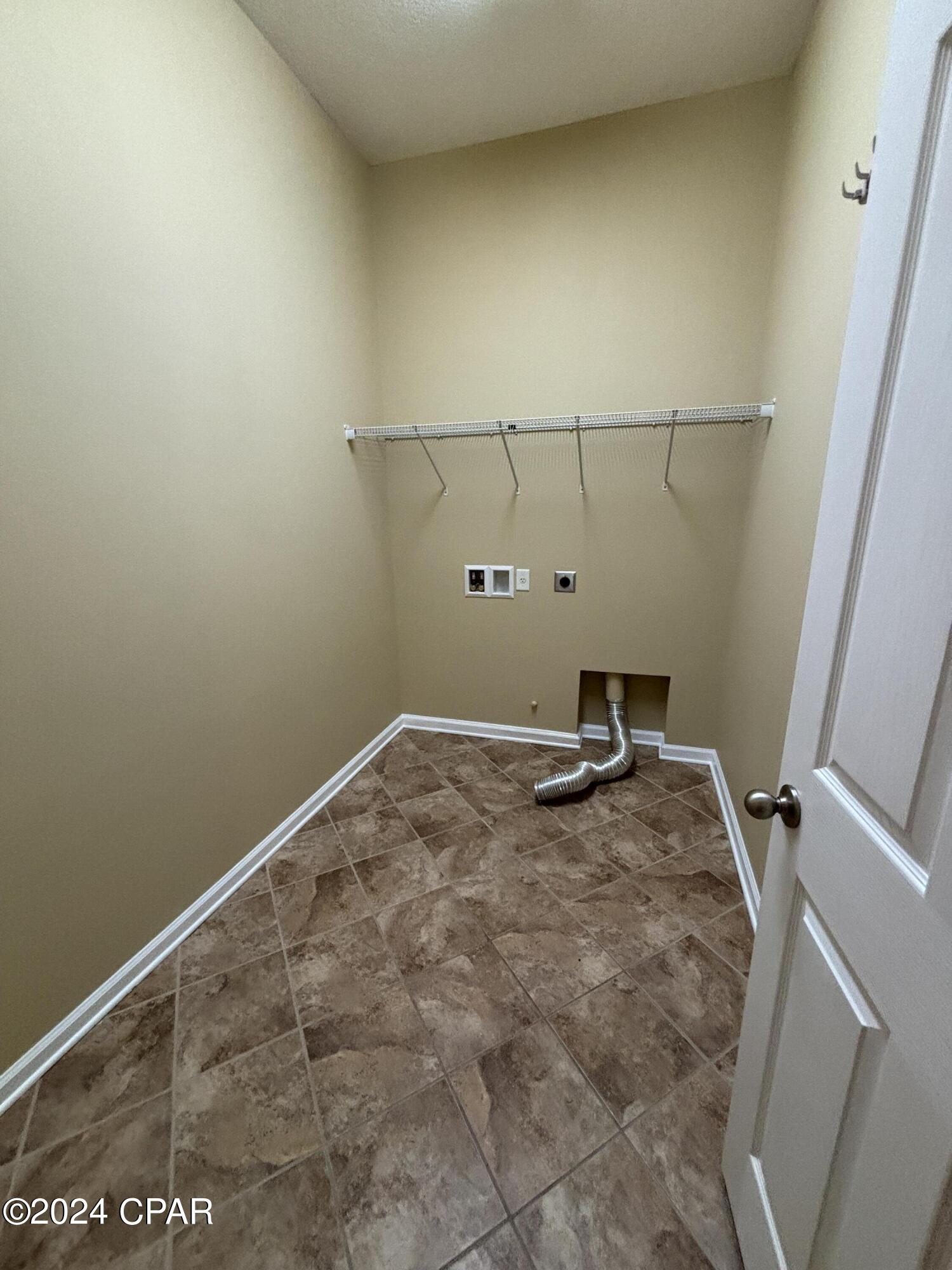 Hawks Landing - Residential Lease