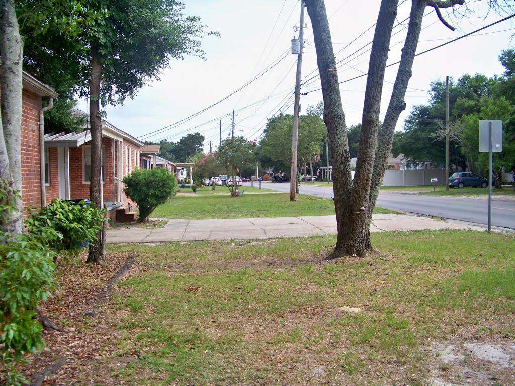 Oakland Terrace Add - Residential