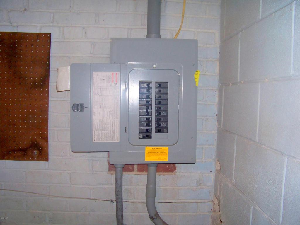 Oakland Terrace Add - Residential