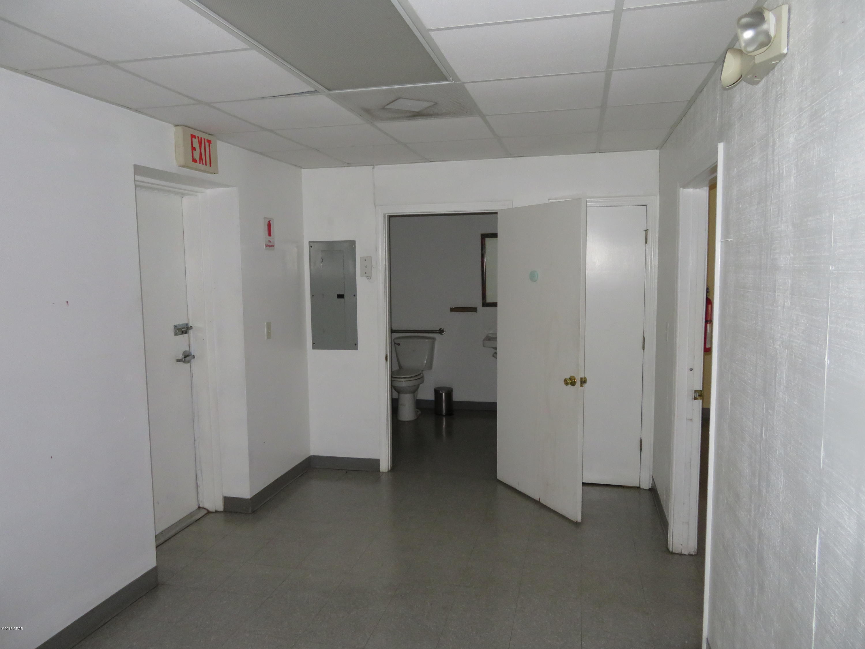 No Named Subdivision - Commercial Lease